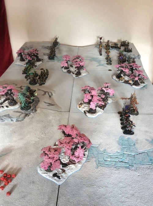 Gult Hus Warhammer game battle field